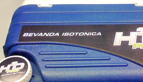 Personalizzazione 'H3O - Bevanda Isotonica' del mini-frigo portatile Herbalife